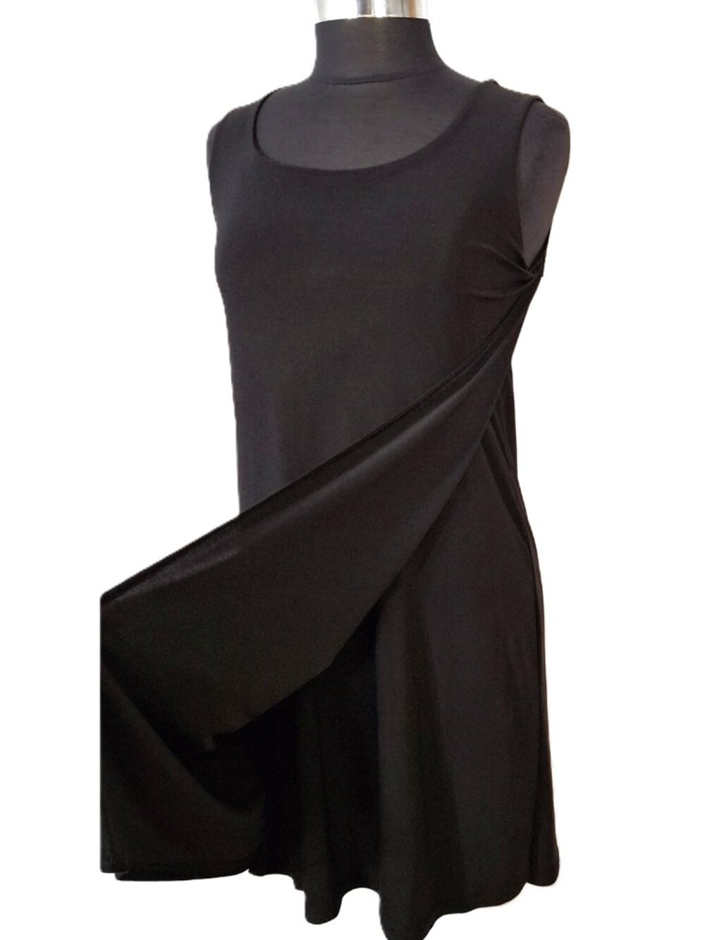 Abria Sleeveless Little Black Dress, Stretchy, Wrap Front Panel Sz Medium